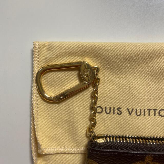 LOUIS VUITTON(ルイヴィトン)のキーケース小銭ケース メンズのファッション小物(コインケース/小銭入れ)の商品写真