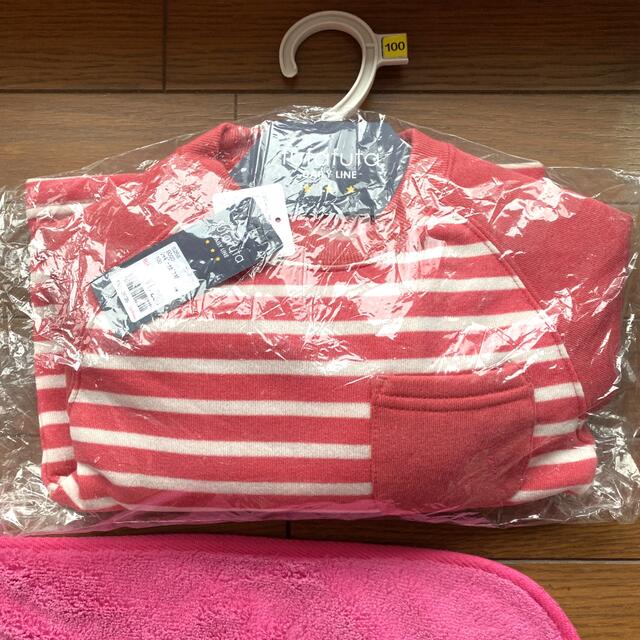 キッズパジャマ　女の子　ボーダー　赤 キッズ/ベビー/マタニティのキッズ服女の子用(90cm~)(パジャマ)の商品写真