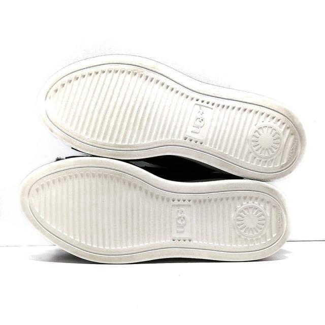 UGG(アグ)のアグ サンダル 23.5 レディース美品  黒 レディースの靴/シューズ(サンダル)の商品写真
