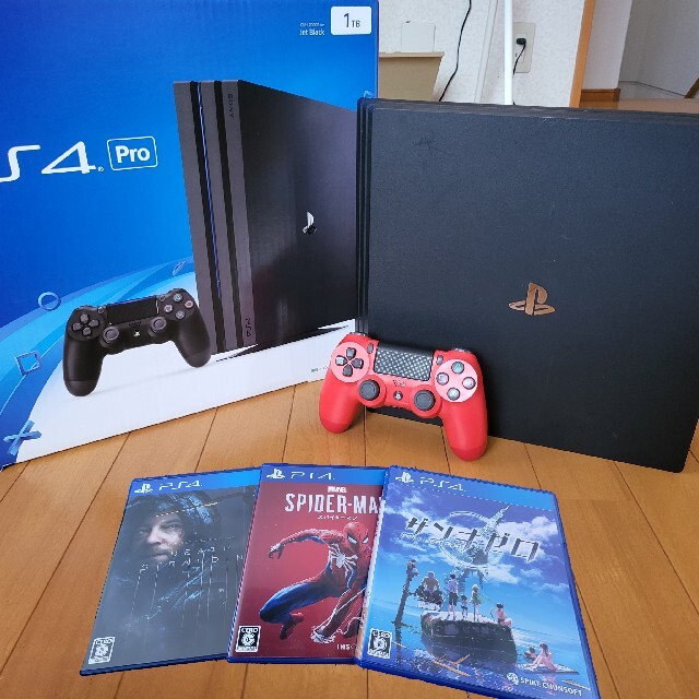 (ソフト3本付き)SONY PlayStation4 Pro 本体