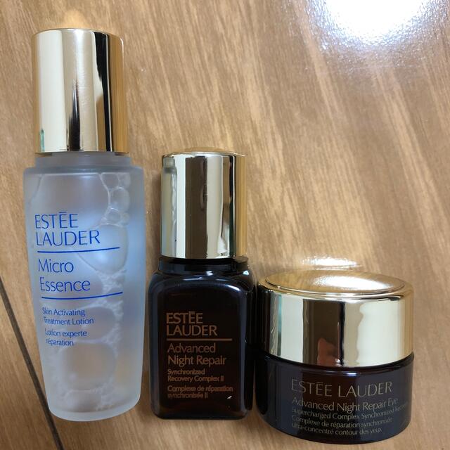 Estee Lauder(エスティローダー)のESTEE LAUDERエスティローダー コスメ/美容のキット/セット(サンプル/トライアルキット)の商品写真