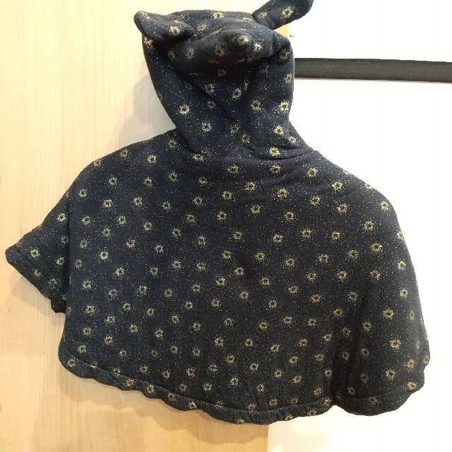 PETIT BATEAU(プチバトー)のプチバトー マントアウター キッズ/ベビー/マタニティのベビー服(~85cm)(ジャケット/コート)の商品写真