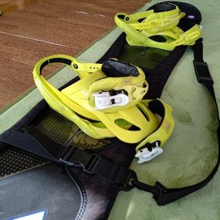 バートン(BURTON)のBURTON V-ROCKER 152cm FLUXビンディング DBSケース付(ボード)