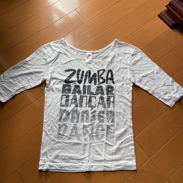 Zumba(ズンバ)のZUMBA 五部袖Tシャツ　XS レディースのトップス(Tシャツ(半袖/袖なし))の商品写真