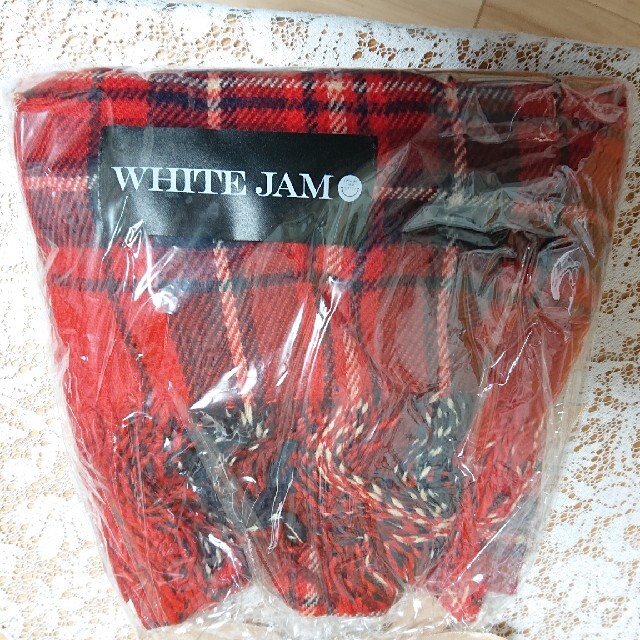 【専用】WHITE JAM 「SILENT NIGHT」CD/マフラーセット エンタメ/ホビーのタレントグッズ(ミュージシャン)の商品写真