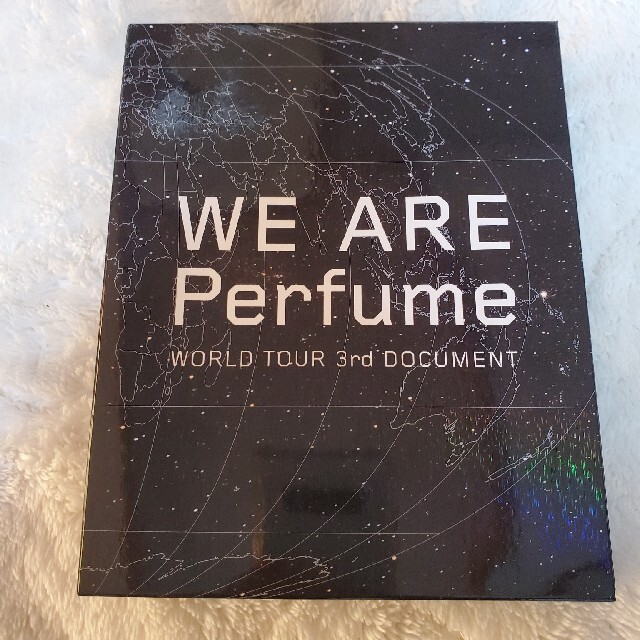 UNIVERSAL ENTERTAINMENT(ユニバーサルエンターテインメント)のWE　ARE　Perfume　-WORLD　TOUR　3rd　DOCUMENT（ エンタメ/ホビーのDVD/ブルーレイ(ミュージック)の商品写真
