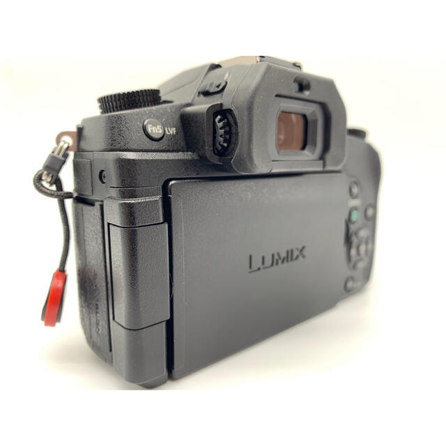 カメラ☆外観美品【Panasonic】LUMIX DMC-G8 ボディ ルミックス