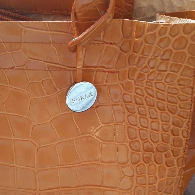 Furla(フルラ)のFURLA フルラ クロコ型押し レディースのバッグ(ハンドバッグ)の商品写真