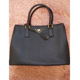 PRADA saffiano lax 黒 保護者会、お受験用