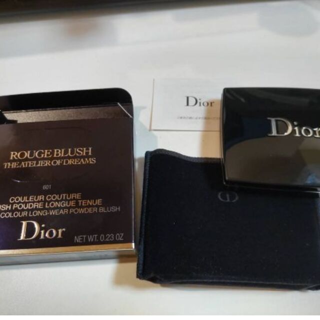 Dior ディオールスキン ルージュ ブラッシュ 601 ホログラム　数量限定品