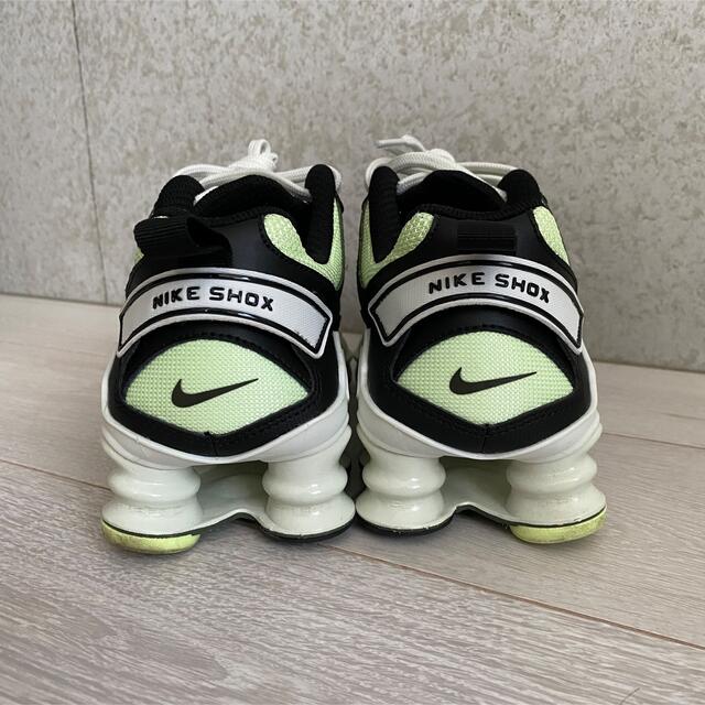 NIKE(ナイキ)のNIKE SHOX TL NOVA レディースの靴/シューズ(スニーカー)の商品写真