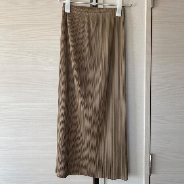 PLEATS PLEASE ISSEY MIYAKE(プリーツプリーズイッセイミヤケ)のロングプリーツスカート レディースのスカート(ロングスカート)の商品写真