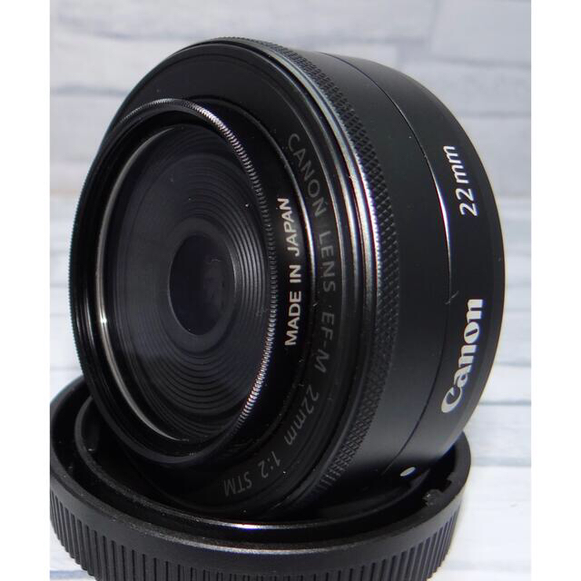 ⭐️CANON ⭐️EF-M 22mm F2 STMレンズ♥️【新品級】