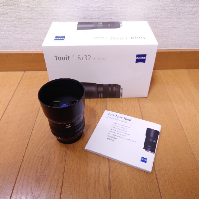 在庫切れ】 Carl Zeiss Touit 32mm f1.8 富士フィルムXマウント用