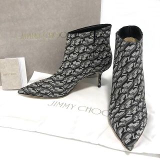 ジミーチュウ(JIMMY CHOO)のジミーチュウ ショートブーツ(ブーツ)