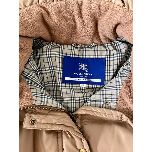 BURBERRY BLUE LABEL(バーバリーブルーレーベル)のタイムセール18:00まで！バーバリー ブルーレーベル　ダウンジャケット　38 レディースのジャケット/アウター(ダウンジャケット)の商品写真