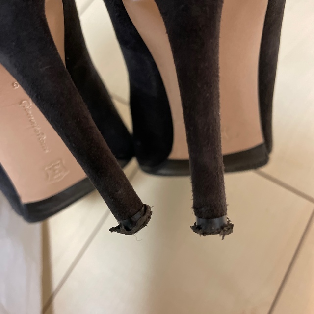 Gianvito Rossi(ジャンヴィットロッシ)のgianvito rossi パンプス　39 レディースの靴/シューズ(ハイヒール/パンプス)の商品写真