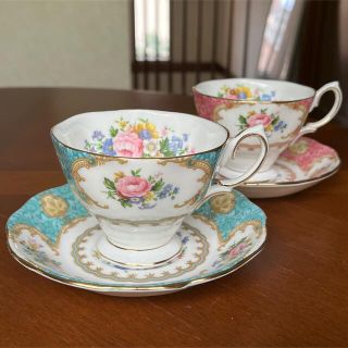 ロイヤルアルバート(ROYAL ALBERT)の【美品】ロイヤルアルバート★レディカーライル＆アスコット★C/S  ペア(食器)