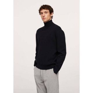 ザラ(ZARA)の新品　ZARA タートルネックニット　サイズM(ニット/セーター)