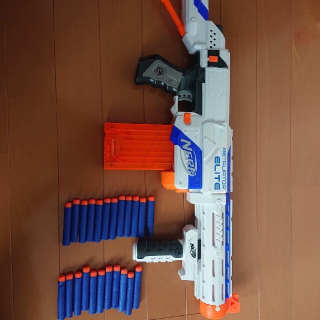 トイザらス(トイザラス)のNERF ナーフおもちゃ鉄砲 エンタメ/ホビーのミリタリー(その他)の商品写真