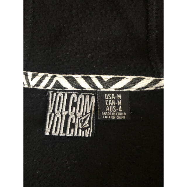 volcom(ボルコム)のVOLCOMキッズパーカー キッズ/ベビー/マタニティのキッズ服男の子用(90cm~)(ジャケット/上着)の商品写真