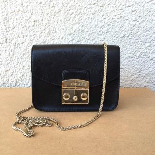 フルラ(Furla)のフルラ新品メトロポリス正規品バッグ 紗栄子さんローラさんご愛用アイテム(ショルダーバッグ)