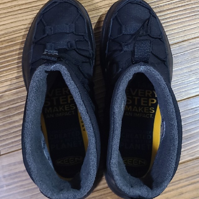 【美品】keen キーン ユニーク スニーク チャッカ 27.5cm 黒