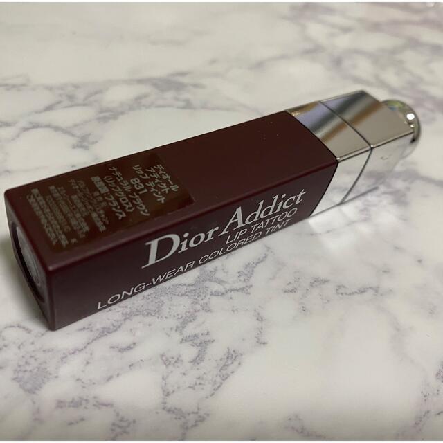 Dior(ディオール)のディオール アディクト リップ ティント 831番 コスメ/美容のベースメイク/化粧品(リップグロス)の商品写真