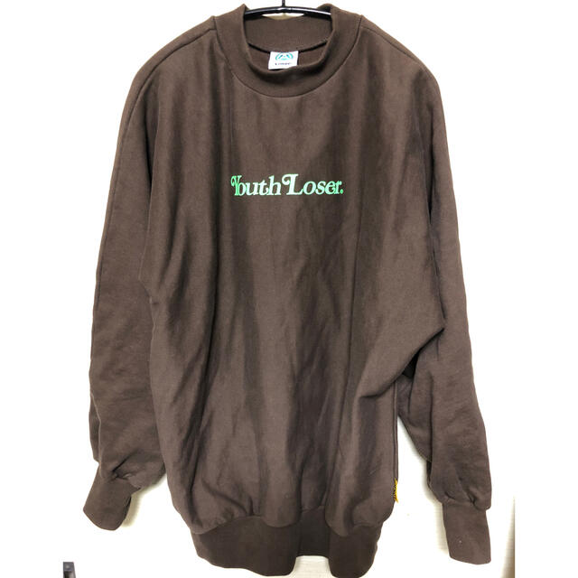 youth loser verdy font sweat