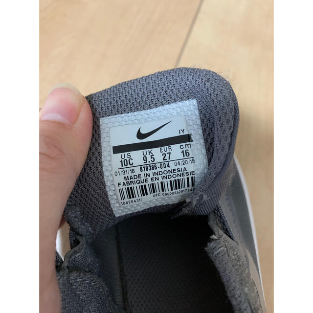 NIKE(ナイキ)の16cm NIKEスニーカー キッズ/ベビー/マタニティのキッズ靴/シューズ(15cm~)(スニーカー)の商品写真