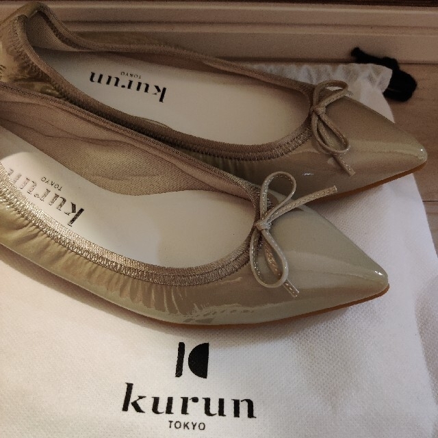 kurun クルン　パンプス  リボン　ポインテッド レディースの靴/シューズ(ハイヒール/パンプス)の商品写真
