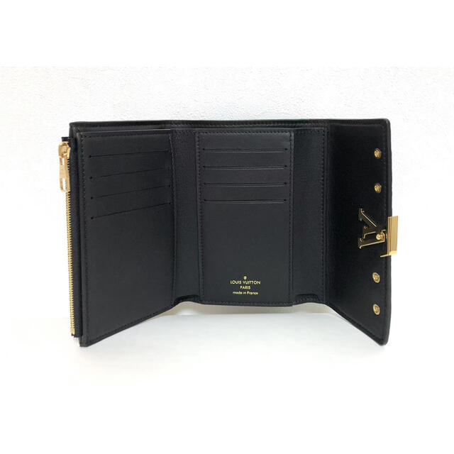 定番日本製 LOUIS VUITTON - 新品☆正規品 ルイヴィトン カプシーヌ コンパクト 折財布 黒 スタッズの通販 by リンロウ's shop|ルイヴィトンならラクマ 全国無料