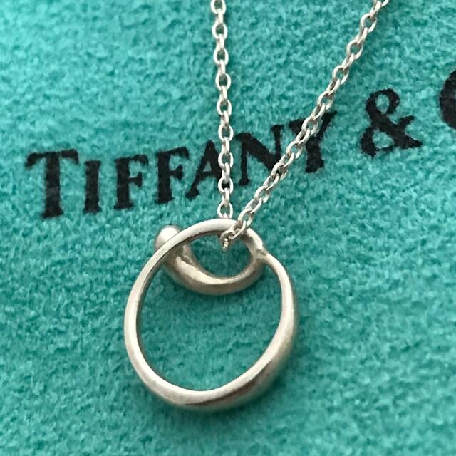 Tiffany イニシャルo ネックレス