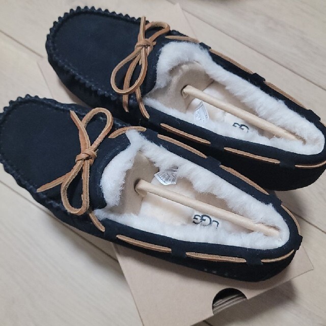 UGG　モカシン　ダコタ　ブラック　24.0UGG