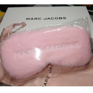 マークジェイコブス(MARC JACOBS)のMARC JACOBS　ノベルティ　アイマスク(旅行用品)