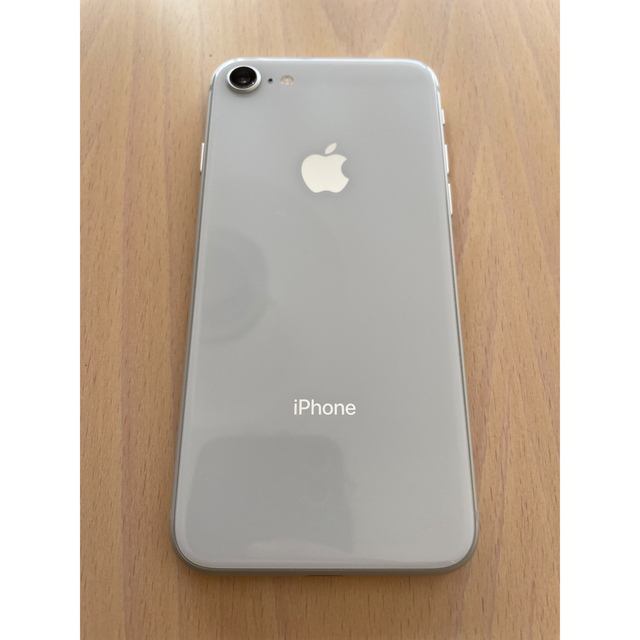 iPhone 8 Silver 64 GB SIMフリー　バッテリー100%