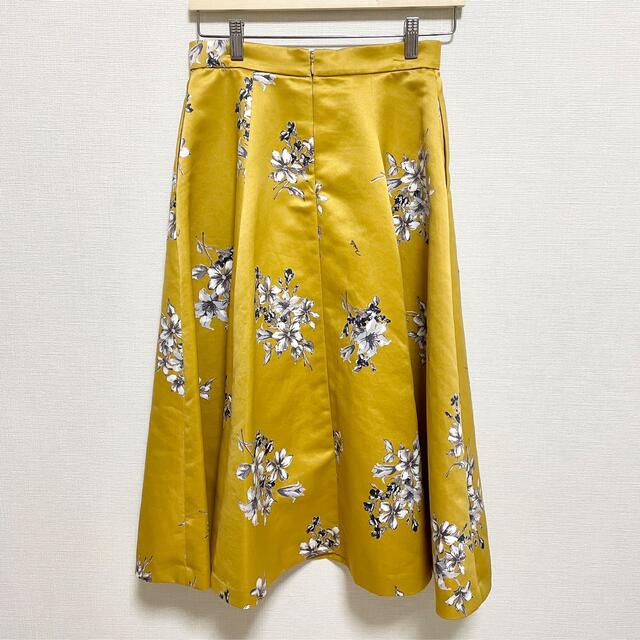 Noela(ノエラ)のNoela オリジナルリリーブーケ柄ロングスカート レディースのスカート(ロングスカート)の商品写真