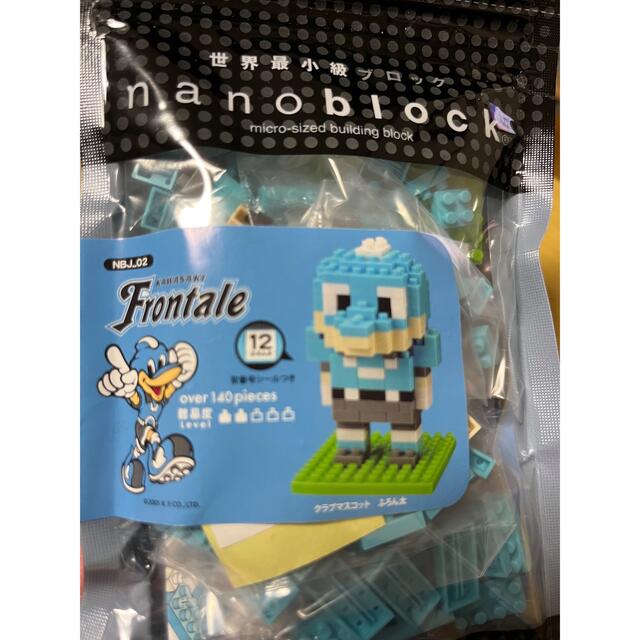 川崎フロンターレ nanoblock  ナノブロック ふろん太 12 スポーツ/アウトドアのサッカー/フットサル(記念品/関連グッズ)の商品写真