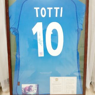 華麗 トッティ直筆サイン入り サッカーユニフォーム - 記念グッズ ...