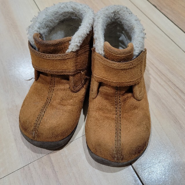 MUJI (無印良品)(ムジルシリョウヒン)の無印　冬靴ブーツ キッズ/ベビー/マタニティのベビー靴/シューズ(~14cm)(スニーカー)の商品写真