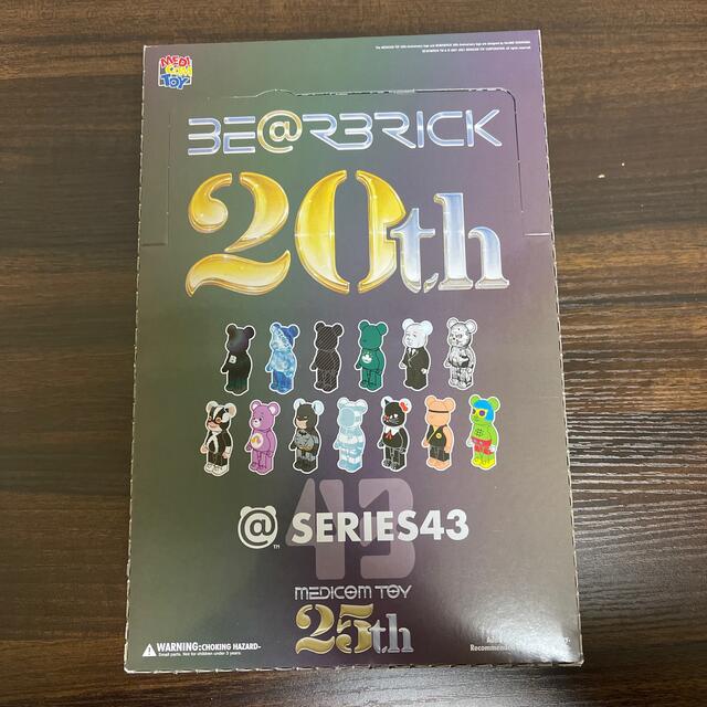 新品未開封 BE@RBRICK SERIES 43 ベアブリック 1box