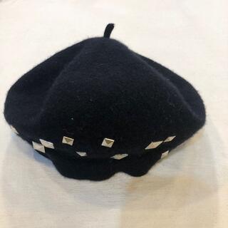 ムルーア(MURUA)のスタッズ付 ベレー帽(ハンチング/ベレー帽)