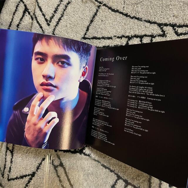 EXO(エクソ)のEXO COMING OVER トレカ　D.O. ギョンス エンタメ/ホビーのCD(K-POP/アジア)の商品写真