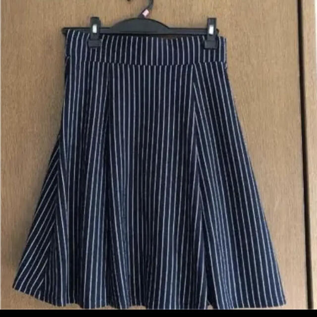 HONEYS(ハニーズ)のフレアースカート レディースのスカート(ひざ丈スカート)の商品写真