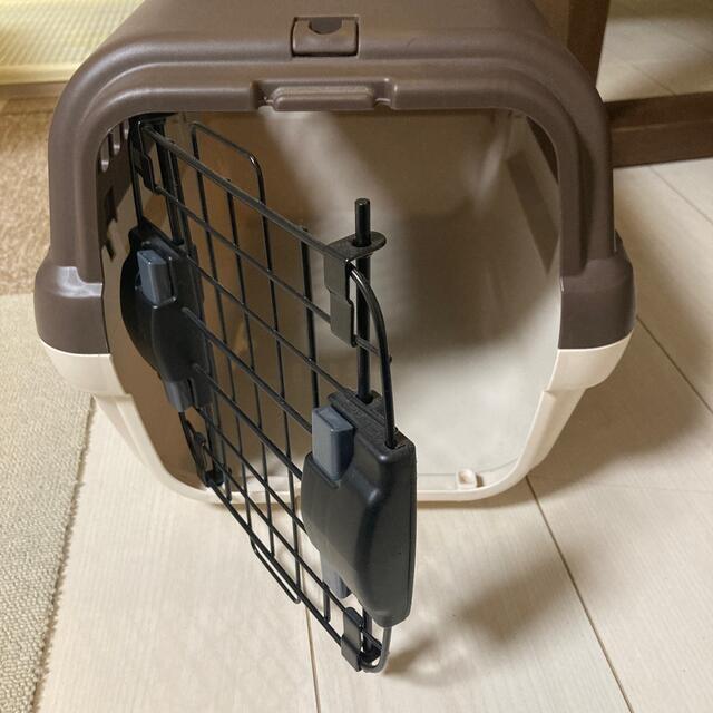 紺×赤 リッチェル キャンピングキャリーS 超小型犬 猫 うさぎ用 通販 リッチェル キャンピングキャリー ファイン Sサイズ 超小型犬・猫・うさぎ用 持ち運び バスケット シングルドア ワイドハンドル