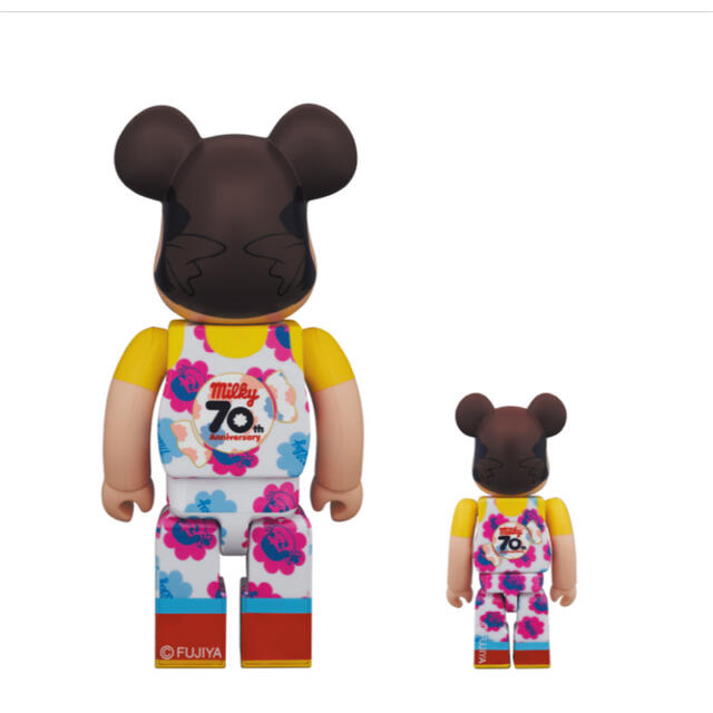 不二家(フジヤ)のBE＠RBRICK ペコちゃん ミルキー70周年デザイン 100％ & 400％ エンタメ/ホビーのおもちゃ/ぬいぐるみ(キャラクターグッズ)の商品写真