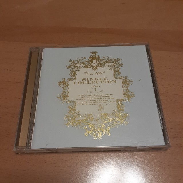 宇多田ヒカル SINGLE COLLECTION エンタメ/ホビーのCD(ポップス/ロック(邦楽))の商品写真
