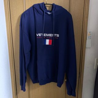 Vetements 17AW  オートクチュール　エンブロイダリー　パーカー(パーカー)