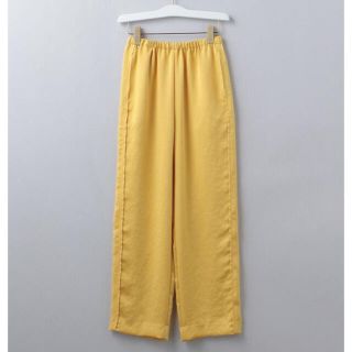 ビューティアンドユースユナイテッドアローズ(BEAUTY&YOUTH UNITED ARROWS)の新品未使用✨SATIN PANTS 2/サテンパンツ(カジュアルパンツ)