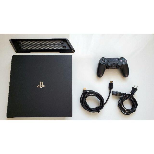 Sony PlayStation 4 Pro 本体 CUH-7100BB01のサムネイル